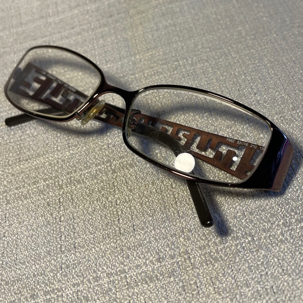 Fendi Y2K Women's Glasses - Picture 6 of 11